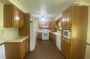 200 Mapeat Ln, Union Township, PA 16101 - Photo 5