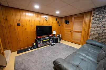 1017 Shenango Rd, Chippewa Township, PA 15010 - Photo 15