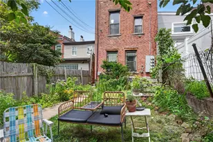 1327 Sheffield St, Pittsburgh, PA 15233 - Photo 39