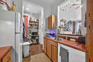 1327 Sheffield St, Pittsburgh, PA 15233 - Photo 11