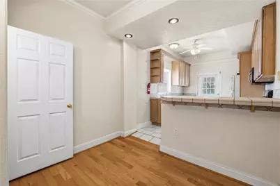 2336 Fox Way, Pittsburgh, PA 15203 - Photo 9