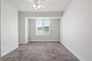 2336 Fox Wy, Pittsburgh, PA 15203 - Photo 15