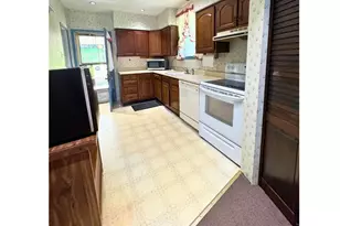 737 Osborne Ln, Moon/Crescent Twp, PA 15046 - Photo 13