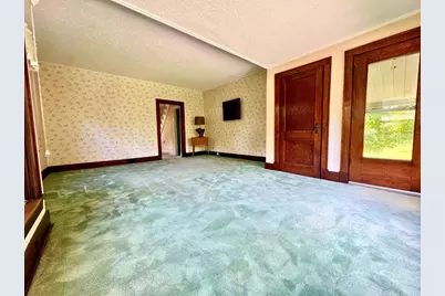 737 Osborne Ln, Moon/Crescent Twp, PA 15046 - Photo 11