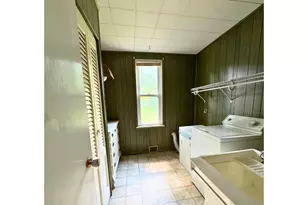 737 Osborne Ln, Moon/Crescent Twp, PA 15046 - Photo 21