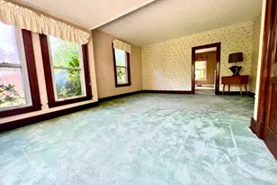 737 Osborne Ln, Moon/Crescent Twp, PA 15046 - Photo 9