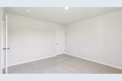 379 Leslie Farms Dr., Connoquenessing Boro, PA 16033 - Photo 19