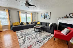 233 Grace Manor Dr, Robinson Twp, PA 15108 - Photo 5