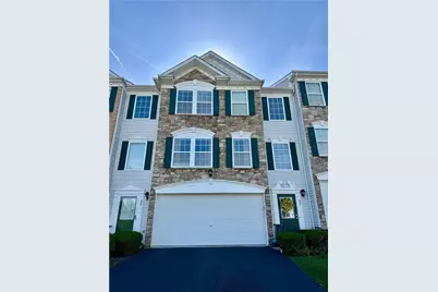 233 Grace Manor Dr, Robinson Twp, PA 15108 - Photo 1