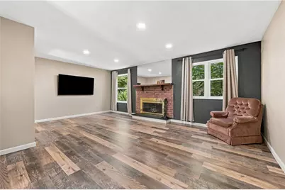 256 Timber Dr, Trafford, PA 15085 - Photo 9