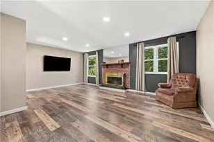 256 Timber Dr, Trafford, PA 15085 - Photo 9