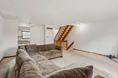 112 Longfellow Court, Pittsburgh, PA 15218 - Photo 3