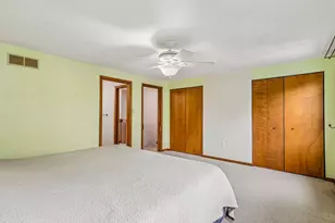 112 Longfellow Ct, Pittsburgh, PA 15218 - Photo 11