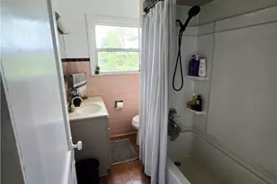 1401 Wade St Ext, Aliquippa, PA 15001 - Photo 15
