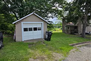 1401 Wade St Ext, Aliquippa, PA 15001 - Photo 21