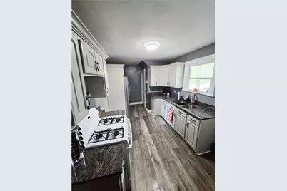 1401 Wade Street Ext, Aliquippa, PA 15001 - Photo 9