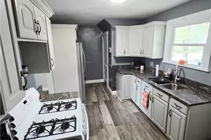 1401 Wade St Ext, Aliquippa, PA 15001 - Photo 9