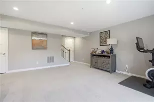 118 Black Oak Ln, Cecil, PA 15057 - Photo 27