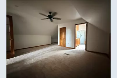 10 Evergreen St, Twp of But SW, PA 16045 - Photo 13