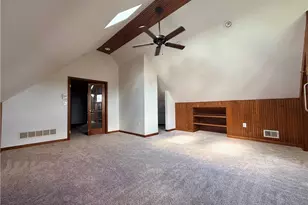 10 Evergreen St, Twp of But SW, PA 16045 - Photo 11
