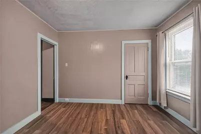 311 N 7th St, Jeannette, PA 15644 - Photo 19