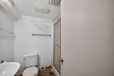 311 1/2 N 7th St, Jeannette, PA 15644 - Photo 21