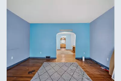 311 N 7th St, Jeannette, PA 15644 - Photo 11