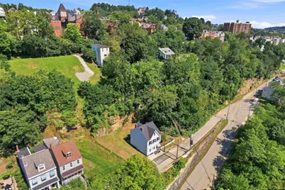 1042 Goehring St, Pittsburgh, PA 15212 - Photo 29