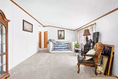 206 Lewis Ave, Jeannette, PA 15644 - Photo 25