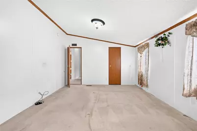 206 Lewis Ave, Jeannette, PA 15644 - Photo 35