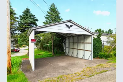 206 Lewis Ave, Jeannette, PA 15644 - Photo 45
