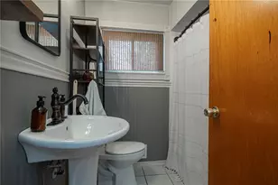 104 Murrysville Rd, Level Green, PA 15085 - Photo 17