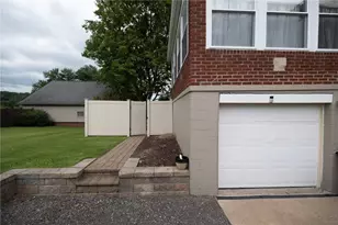 104 Murrysville Rd, Level Green, PA 15085 - Photo 19