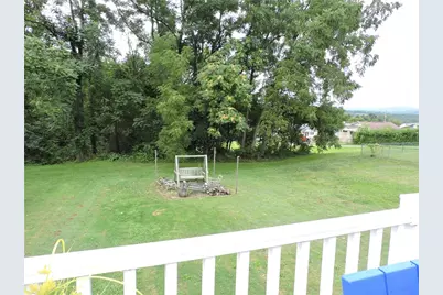 906 W Vine St, Mt Pleasant Boro, PA 15666 - Photo 31