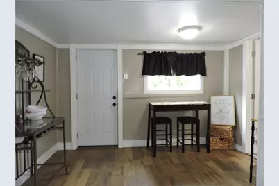 906 W Vine St, Mt Pleasant Boro, PA 15666 - Photo 13