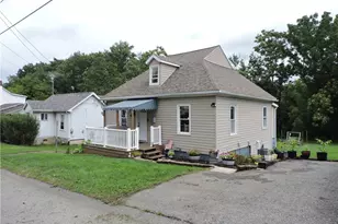 906 W Vine St, Mt Pleasant Boro, PA 15666 - Photo 39