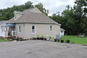 906 W Vine St, Mt Pleasant Boro, PA 15666 - Photo 37