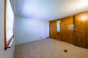 1044 Bert Cir, Penn Twp, PA 15675 - Photo 17