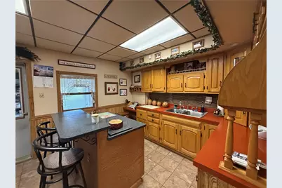 300 E Main St, Stoystown Boro, PA 15563 - Photo 9