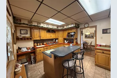 300 E Main St, Stoystown Boro, PA 15563 - Photo 11