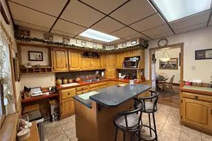 300 E Main St, Stoystown Boro, PA 15563 - Photo 11