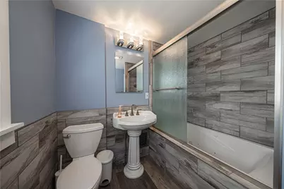 1116 Muldowney Ave, Pittsburgh, PA 15207 - Photo 21