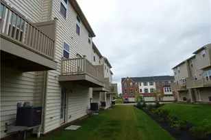 2302 Pointe View, Adams Township, PA 16046 - Photo 19
