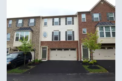 2302 Pointe View, Adams Township, PA 16046 - Photo 1