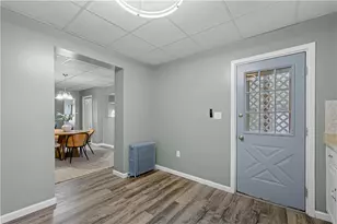 628 Edmond St, Pittsburgh, PA 15224 - Photo 7