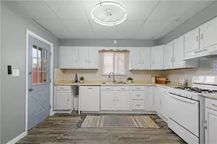 628 Edmond St, Pittsburgh, PA 15224 - Photo 9