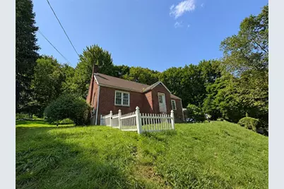 101 Sylvan St, Twp of But SW, PA 16045 - Photo 3