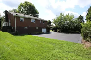 7111 Gayle Dr, Union Township, PA 15332 - Photo 15