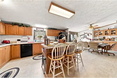 429 Evans, Donegal, PA 15628 - Photo 9