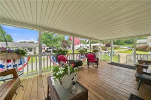 429 Evans, Donegal, PA 15628 - Photo 3